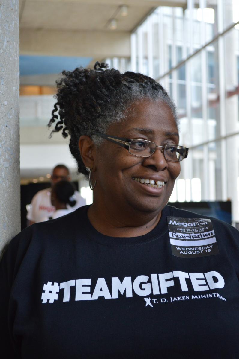 megafest-2015-volunteer-2