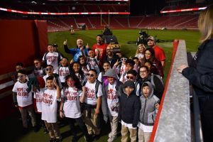 49ers-hope-for-holidays-2019-4072