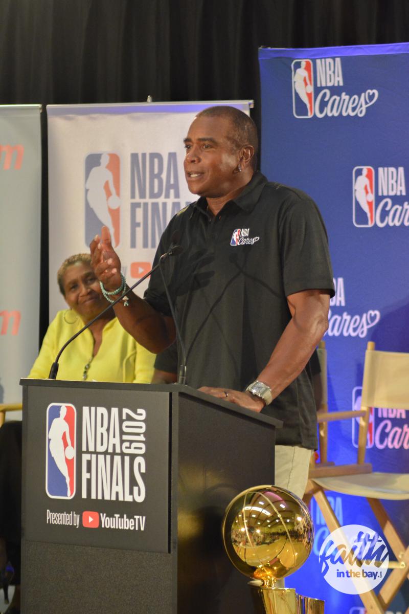 warriors-nba-cares-ira-jenkins-rec-center-2019-6425
